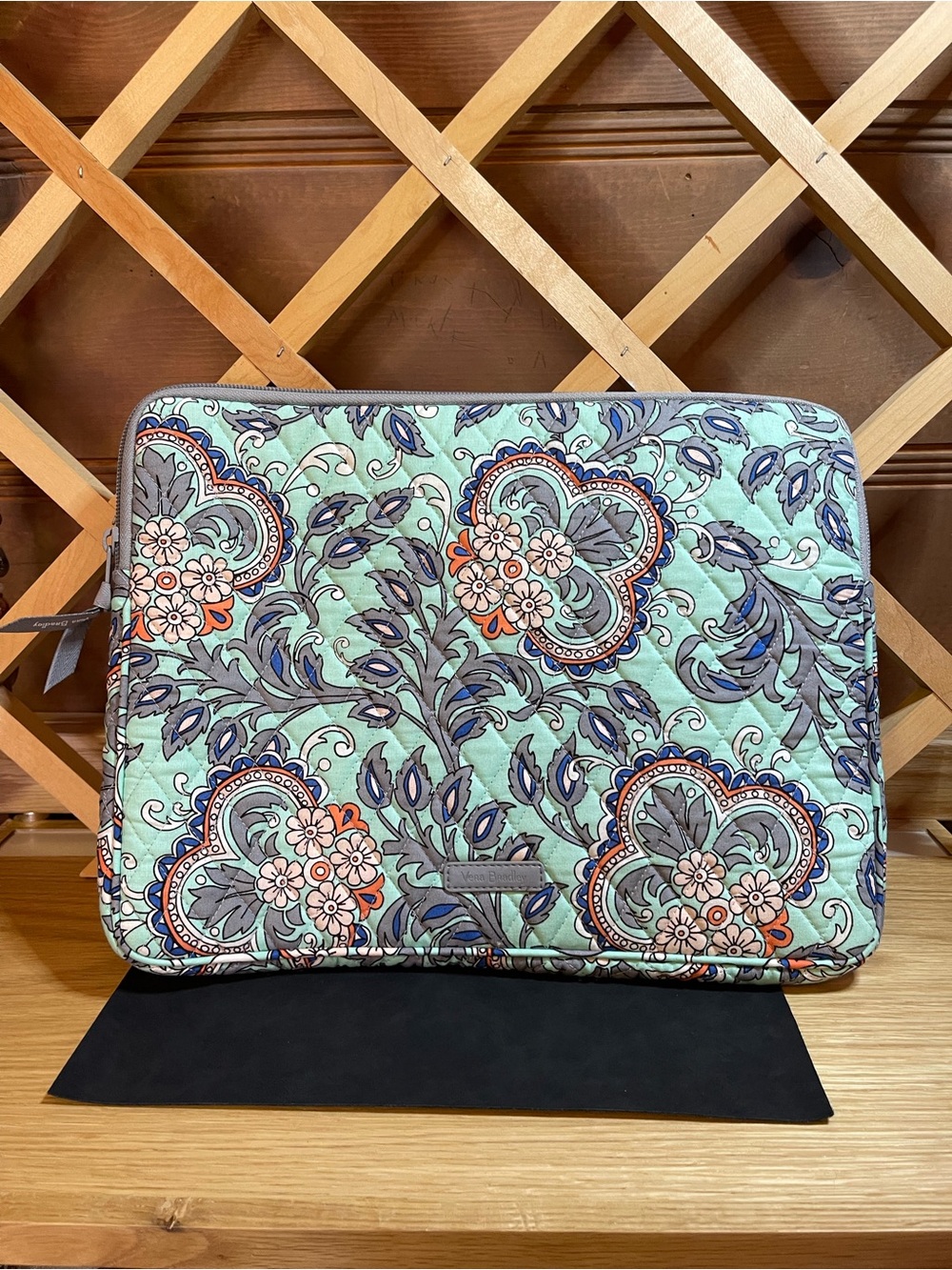 Vera Bradley Nomadic Floral Pattern Padded / Quilted Cotton Laptop’ Sleeve